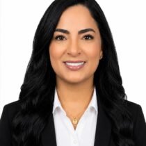 Claudia Arenas gerente ventas zona Antioqua inmobiliaria Publihogar Gestiones Inmobiliarias.