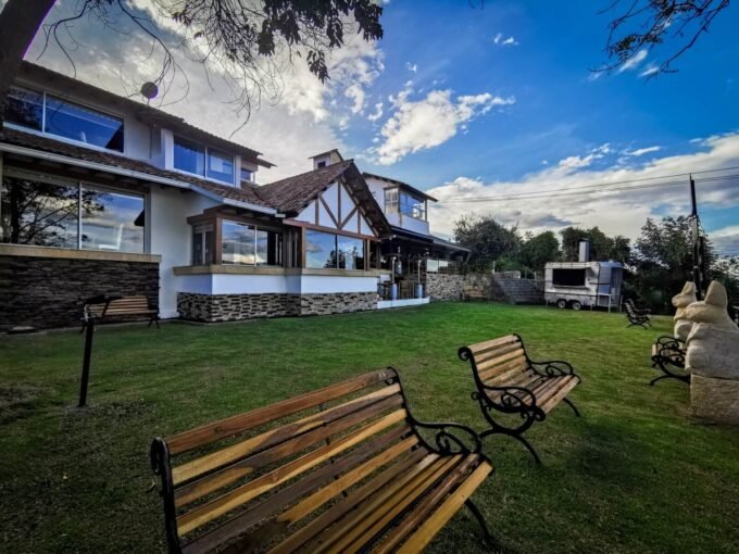 Casa campestre de lujo en arriendo en Bogotá – Hacienda La Conejera