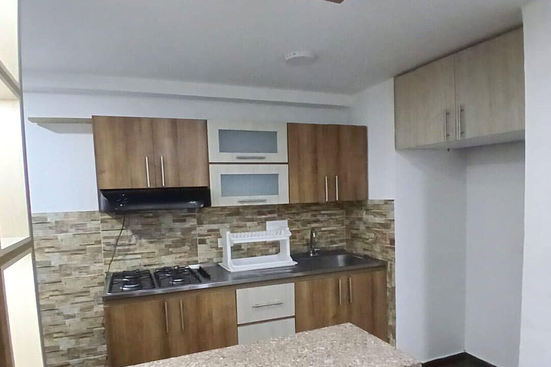 venta_apartamento_manizales_estambul_cocina_barra_americana