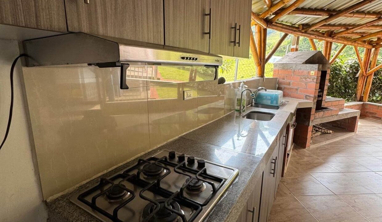 venta_casa_campestre_llanitos_villamaria_10