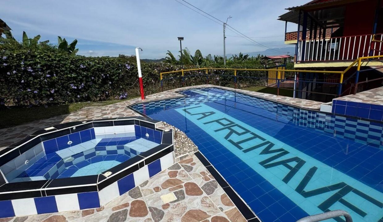 venta_casa_campestre_llanitos_villamaria_11