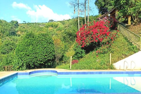 venta_casa_campestre_piscina_san_peregrino_manizales_im_2