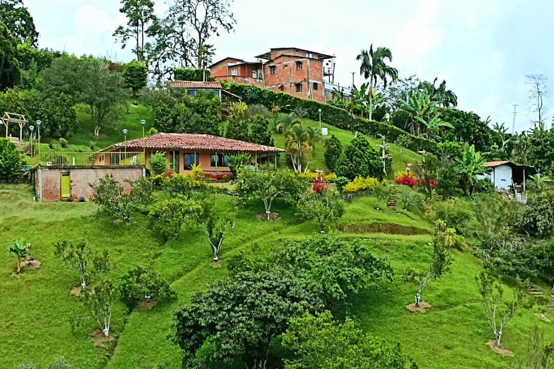 venta_casa_campestre_piscina_san_peregrino_manizales_im_9