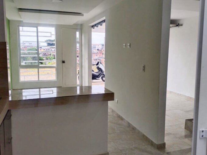 venta de casa nueva en Chinchiná con vista al parque