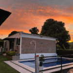 Venta temperadero independiente en Santágueda cerca al Triángulo con piscina, zona BBQ, cuatro alcobas y amplio lote de 430 metros cuadrados.